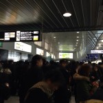 大混雑の新千歳空港